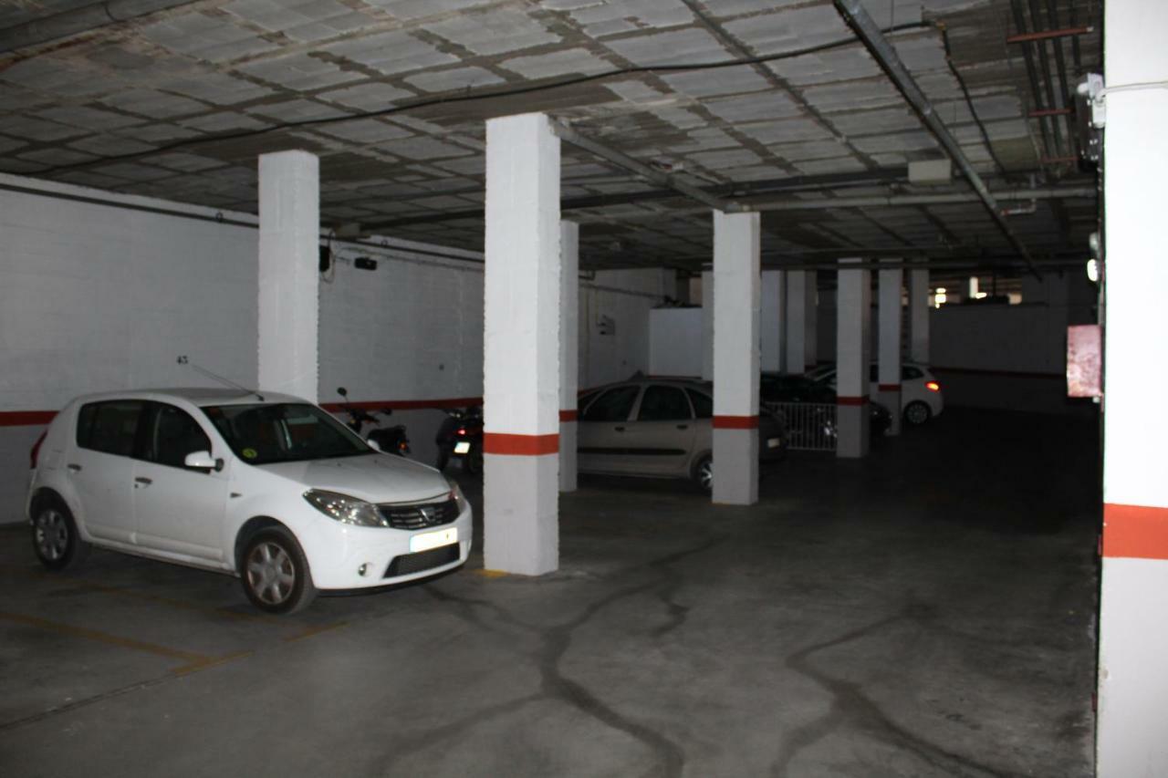 מאלגה Apartamento Con Parking Gratuito מראה חיצוני תמונה